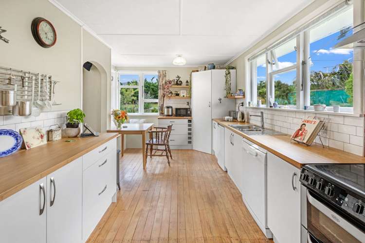 38 Farm Street Lumsden_1