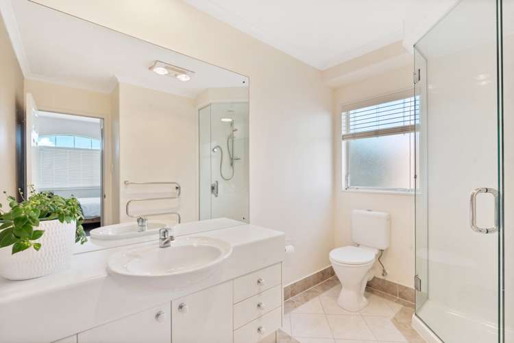 11 Corta Bella Place Golflands_23