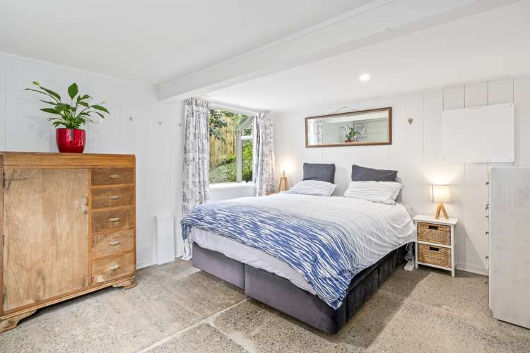 11 Ngaio Road Titirangi_10