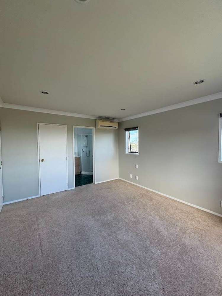 14 Highgrove Lane Totara Vale_20