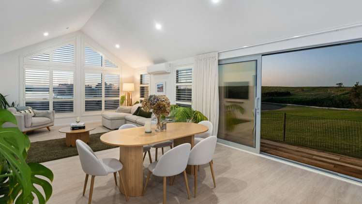 24 Orawahi Road Glenbrook Beach_24