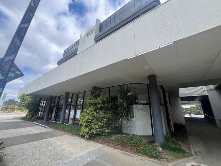 21 Putney Way_0