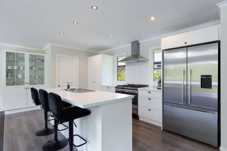 48 Sunningdale Drive Stoke_5