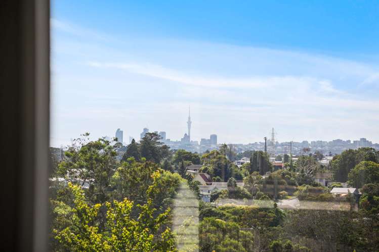 54 Chorley Avenue Massey_10