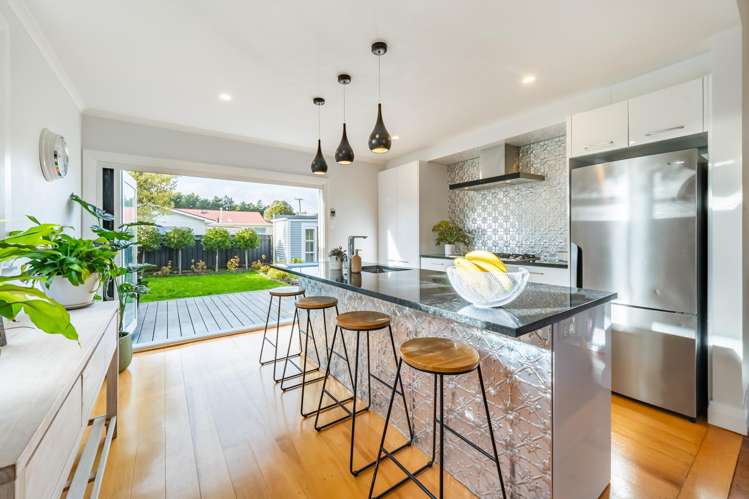 68 William Street Petone_6