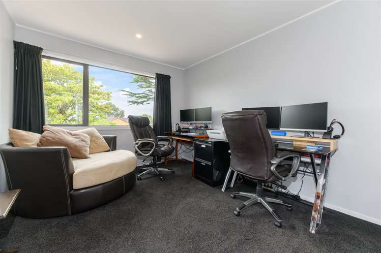 207 Te Atatu Road Te Atatu South_12
