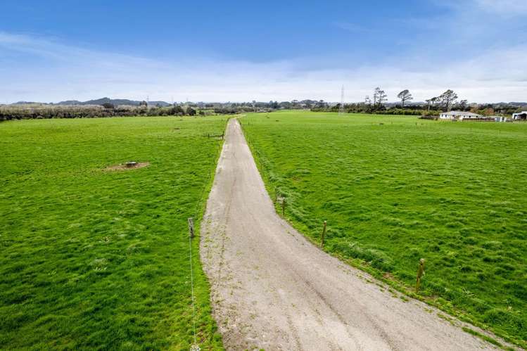 202 Alfred Road Egmont Village_12