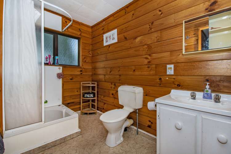 122a Kamo Road Whau Valley_6