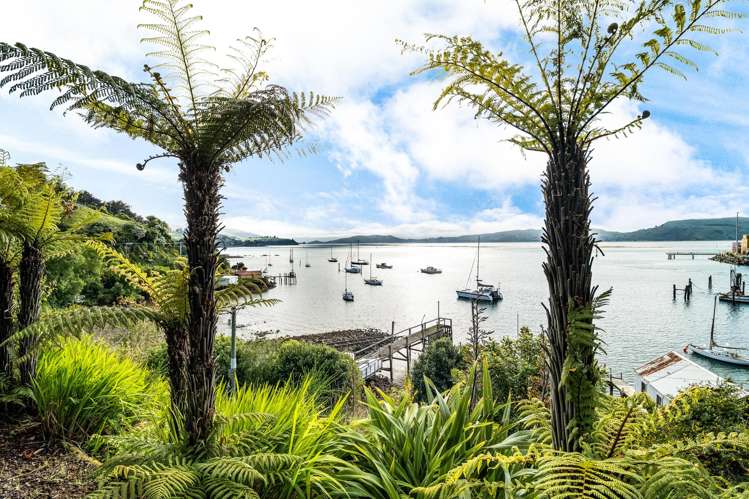 64 Harbour Terrace Careys Bay_15