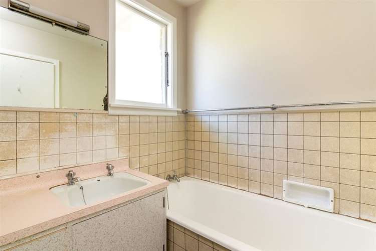 11 Parker Street Hornby_12