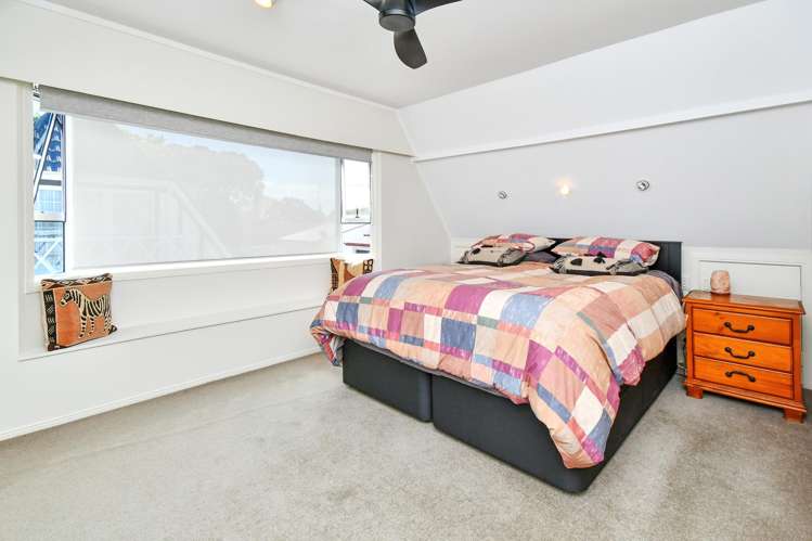 6 Oakland Avenue Papatoetoe_14