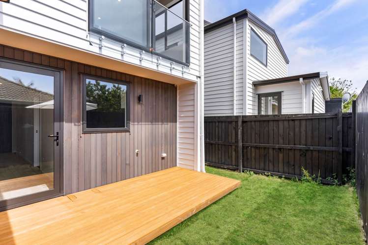 7B Edgewater Grove Orewa_5
