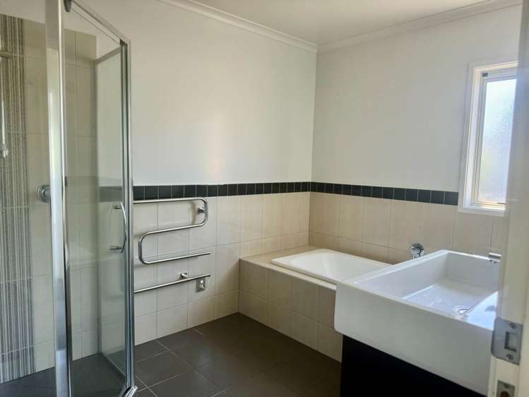 1/35 Kingsview Road Mount Eden_11