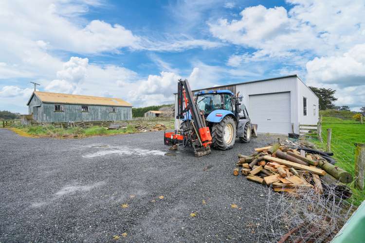 360 Bay Road West Plains_17