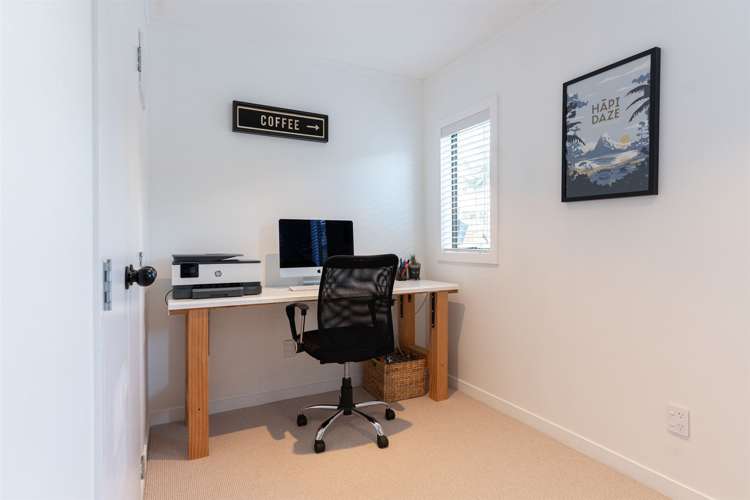 1/45 Unsworth Drive Unsworth Heights_15