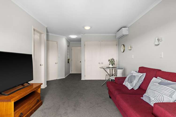 76A Churchill Drive Taradale_24