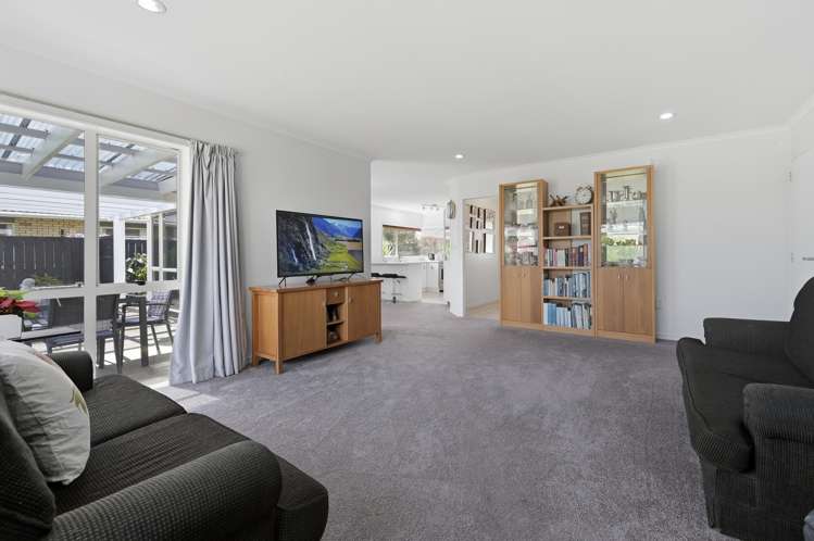 5 Ocean Crest Papamoa_10