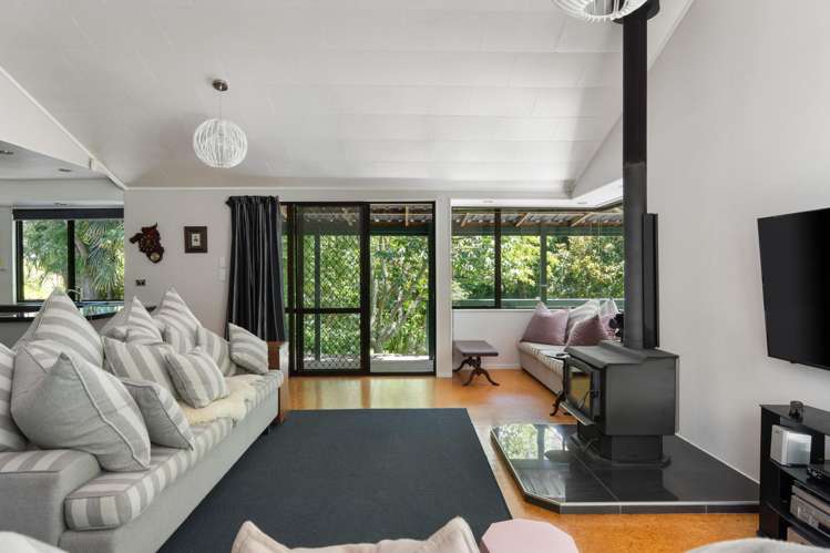 358 Valley Road Whataupoko_1