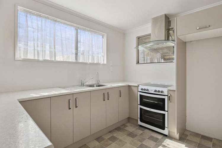 B/4 Ravelston Street Saint Kilda_1