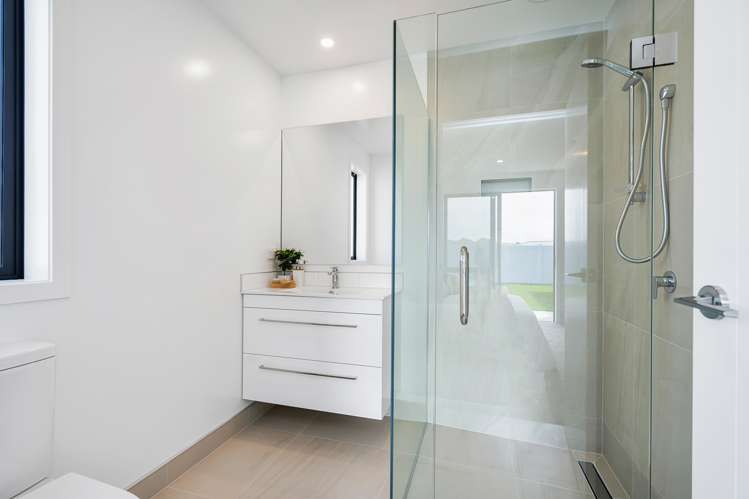 19 Te Piriti Road One Tree Point_15