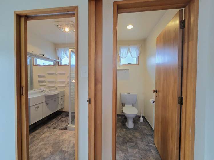 15 Alpine View Hokitika_19