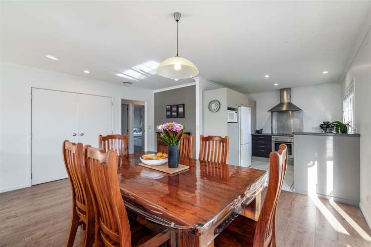 15 Espalier Drive Henderson_19