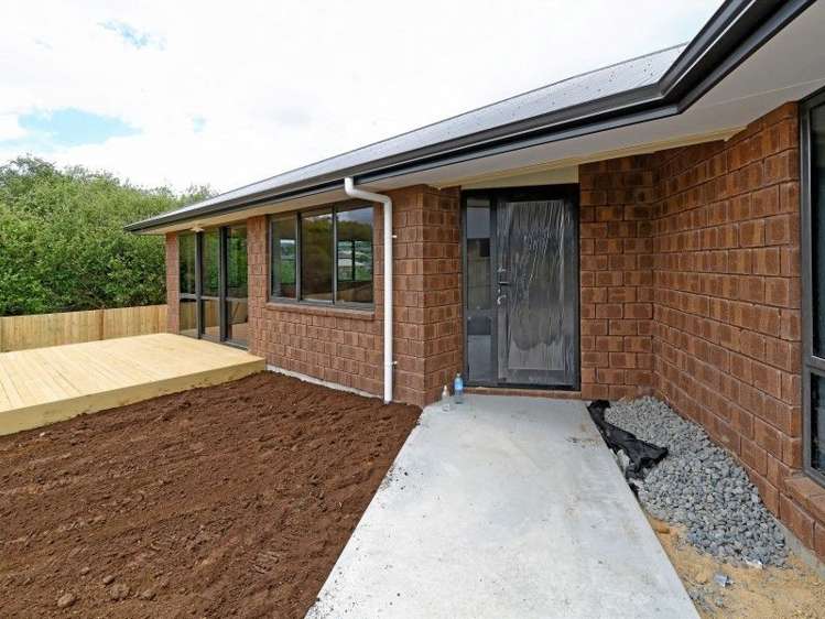 26 Max Landing Grandview Heights_9