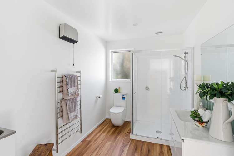 69a/69b Smith Street Woolston_18