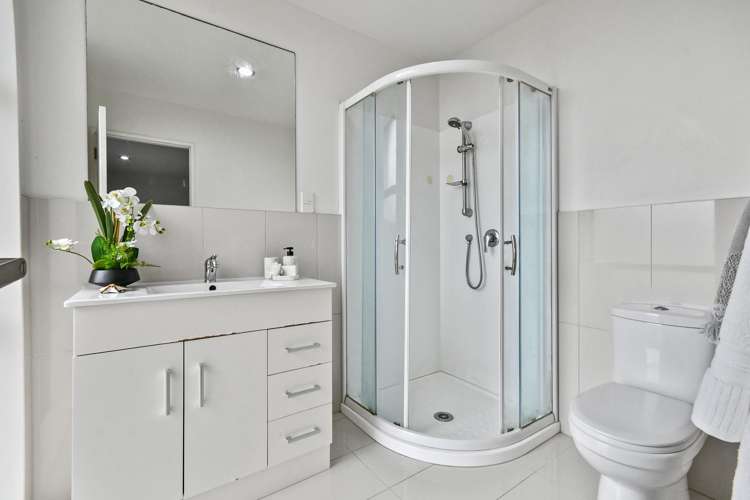 27 Popokatea Drive Takanini_12