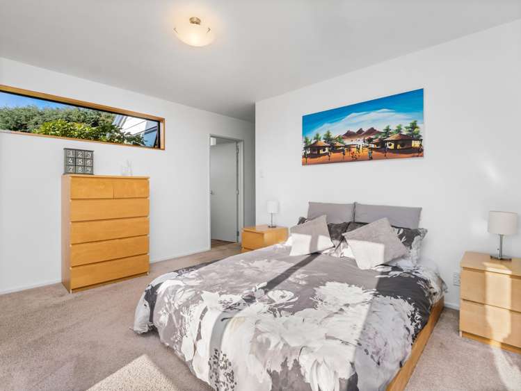 672 Highfield Road Burnham_10