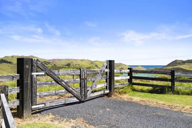 2 Chelsea Lee Lane Pollok_4