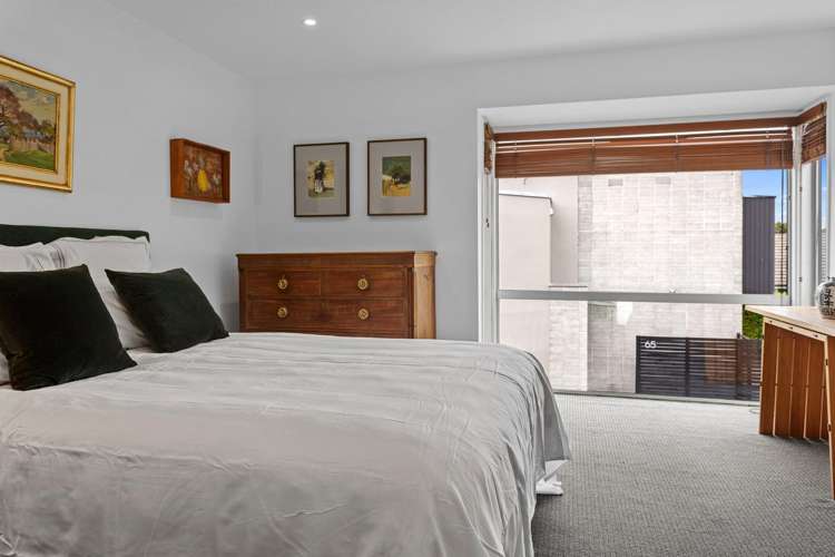 65a Winchester Street Merivale_11