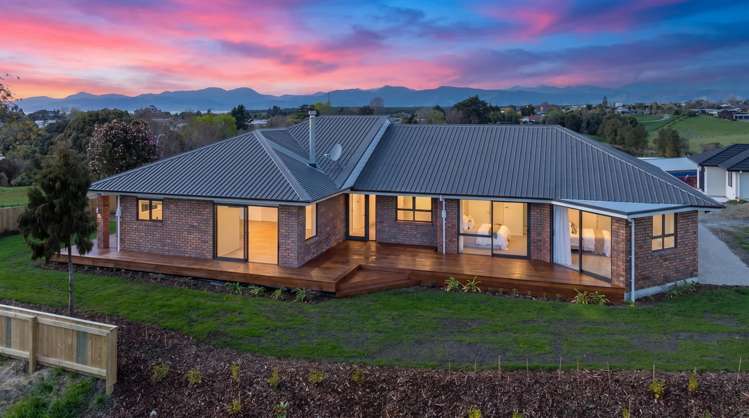 18 Mt Hope Drive_0