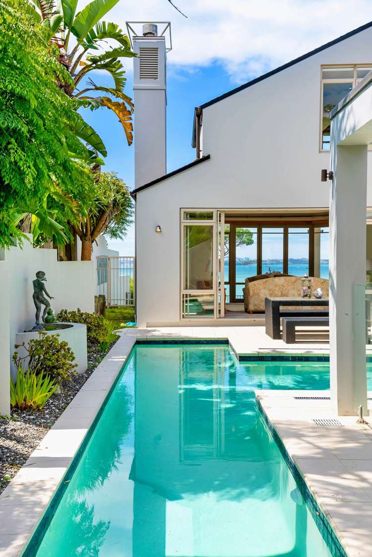 32 Cliff Road Torbay_35