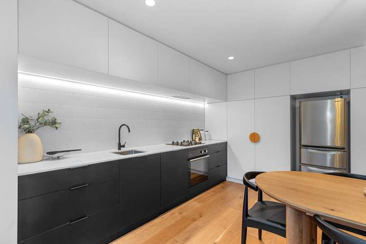 112 Westminster Street_3