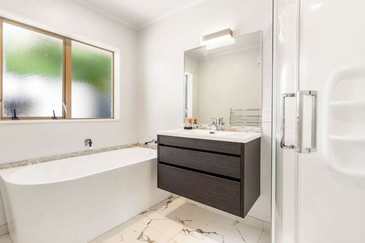 2/1 Travers Place Northpark_17