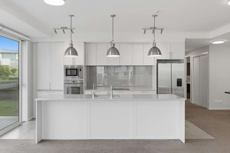 140 Eaves Bush Parade Orewa_28