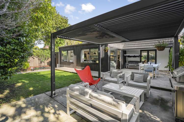 106 Barton Avenue Heretaunga_32