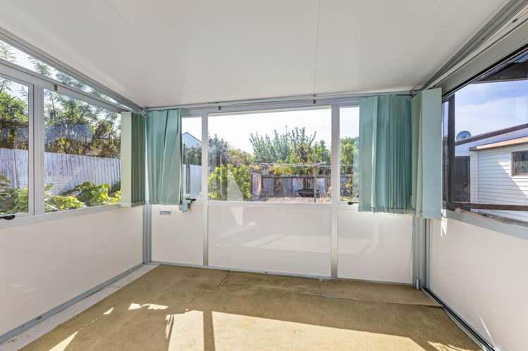 4 Snowden Crescent Islington_11