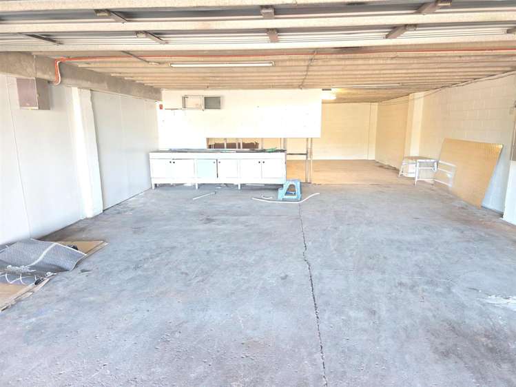 76B Delta Avenue New Lynn_2