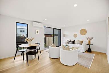 2/76 Milton Street_4