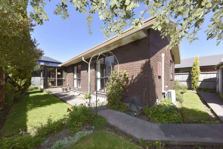 2/16B Ward Street Addington_0