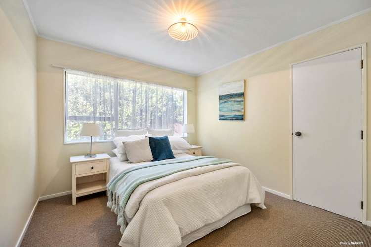 58 Galloway Crescent Farm Cove_23