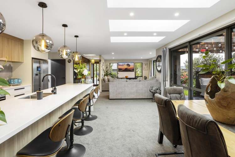 3 Trudi Place Green Island_14