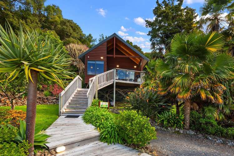 10-12 Bayview Rd Paihia_21