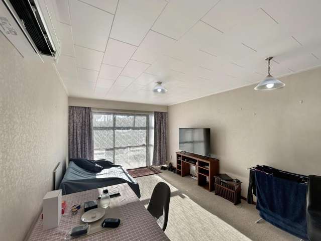 B/12 Ardwick Street 10437_3