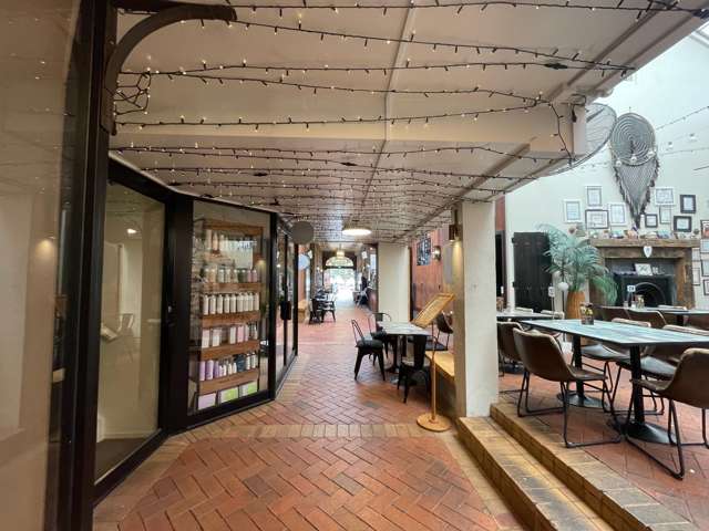 Shop 3/5-15 Victoria Road Devonport_3