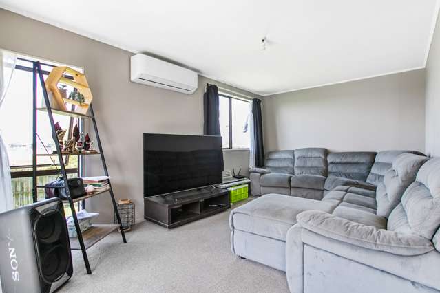 2/53 Coombe Avenue Otara_2