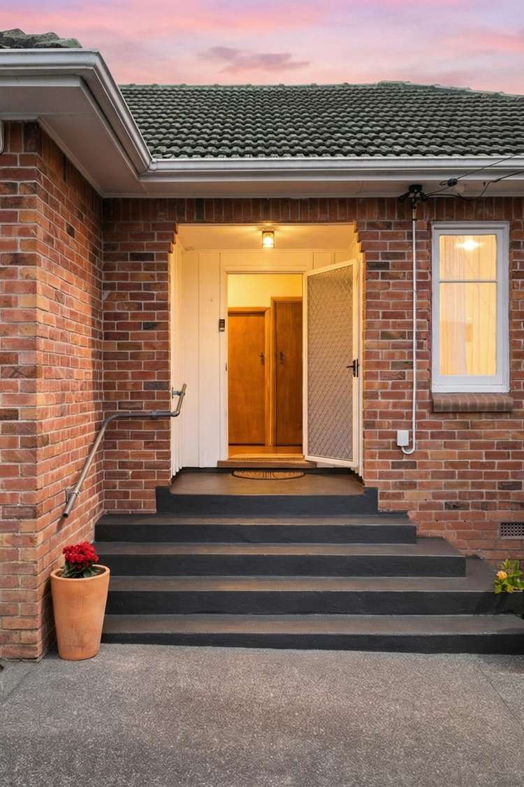 19 Captain Scott Road Glen Eden_29