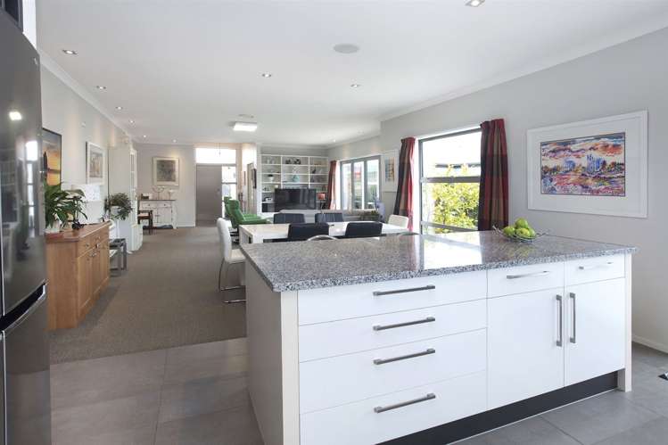 12 Brookwater Avenue Northwood_5